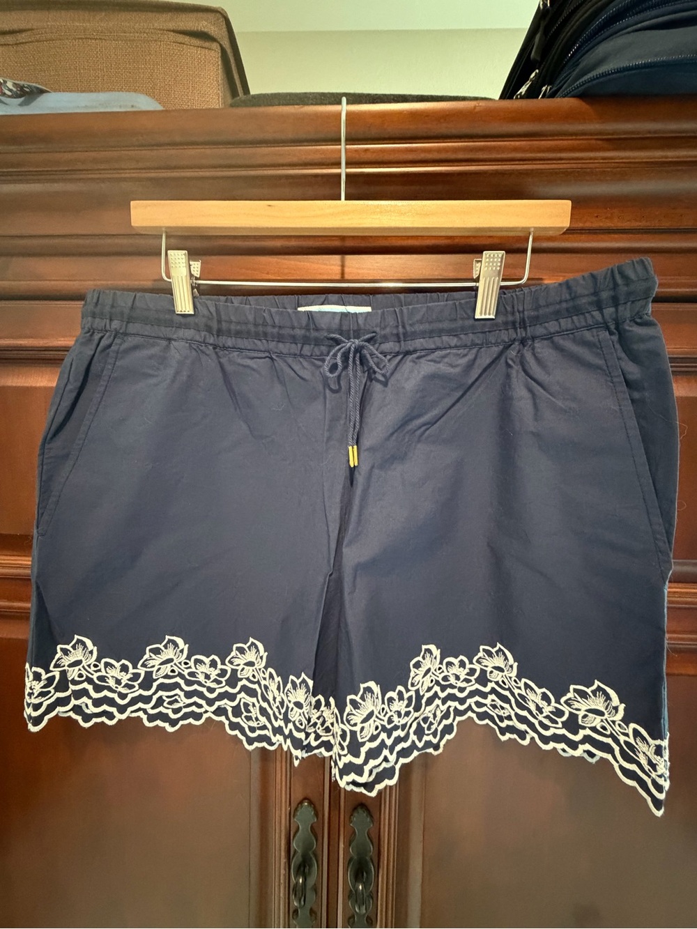 Draper James Navy Blue Shorts with White Floral Trim